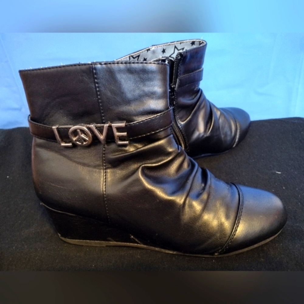 Wedge Boots